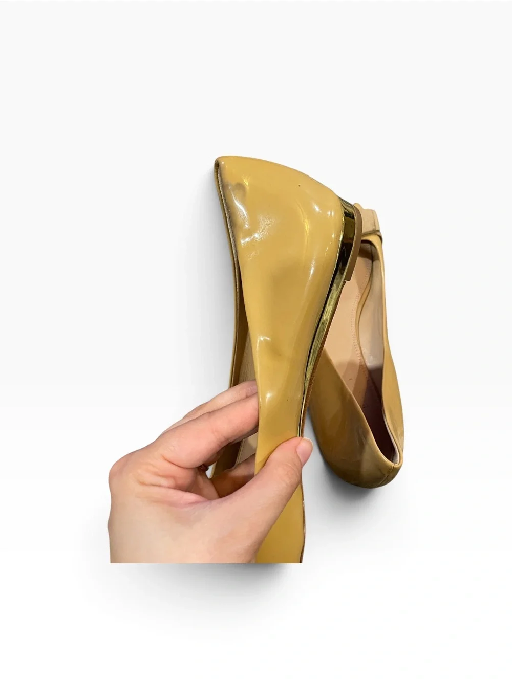 Tory Burch Tan Patent Peep-Toe Flats with Bow Accent Size 11